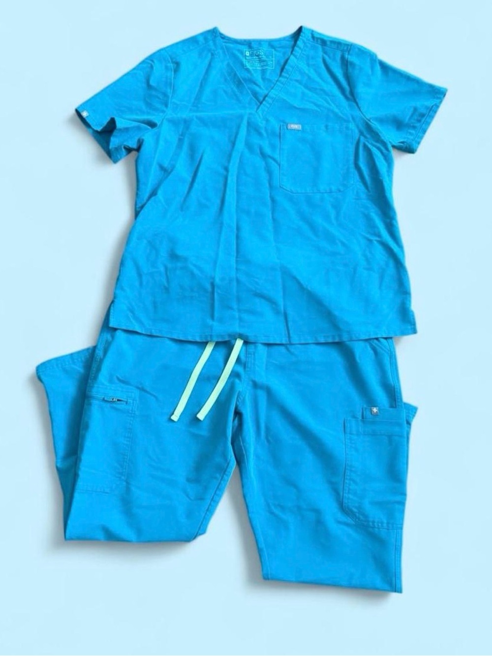 Figs Teal-Blue Set - Scrub-Style Top & Jogger Pants